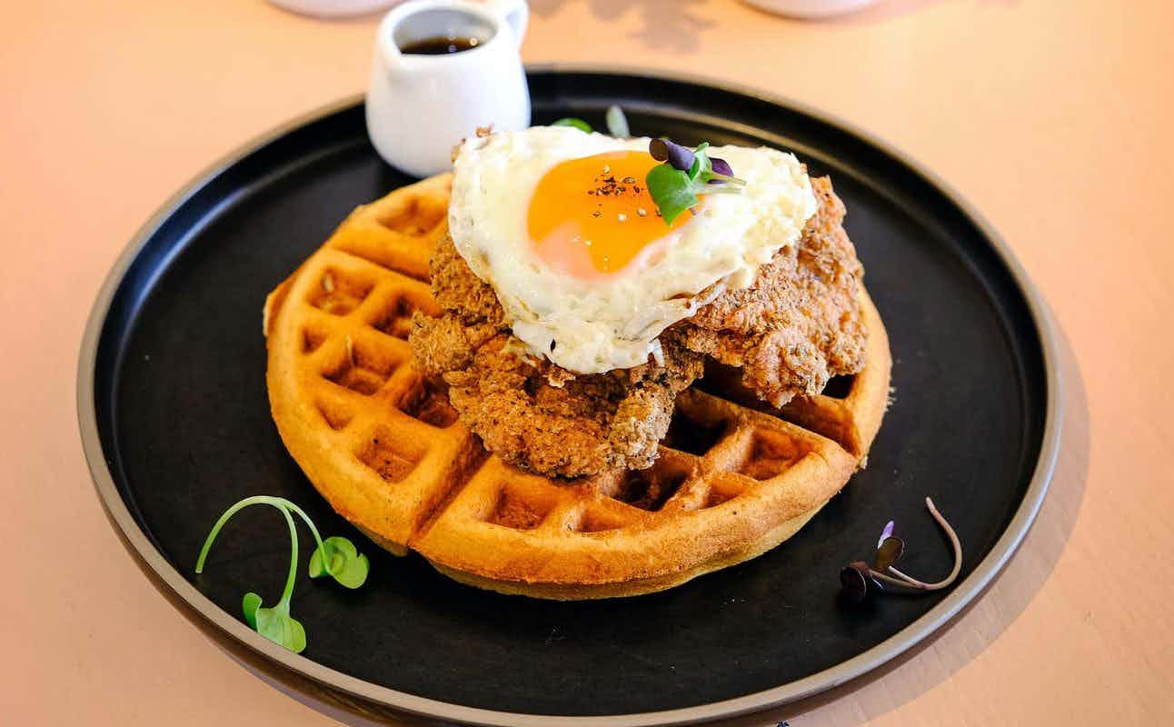 Enjoy Cafe and Brunch cuisine at Little King Cafe in Milford, Auckland