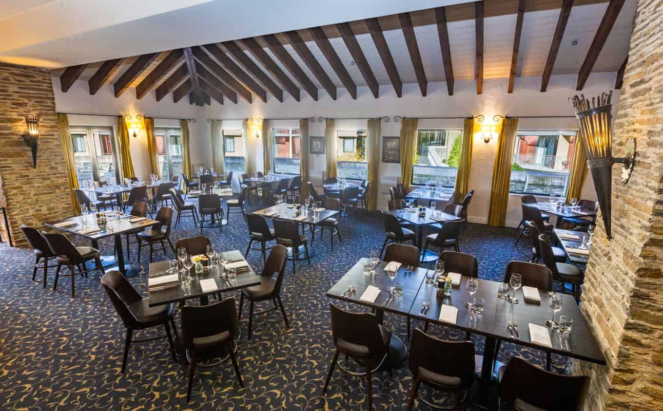 Mackenzies Restaurant & Bar