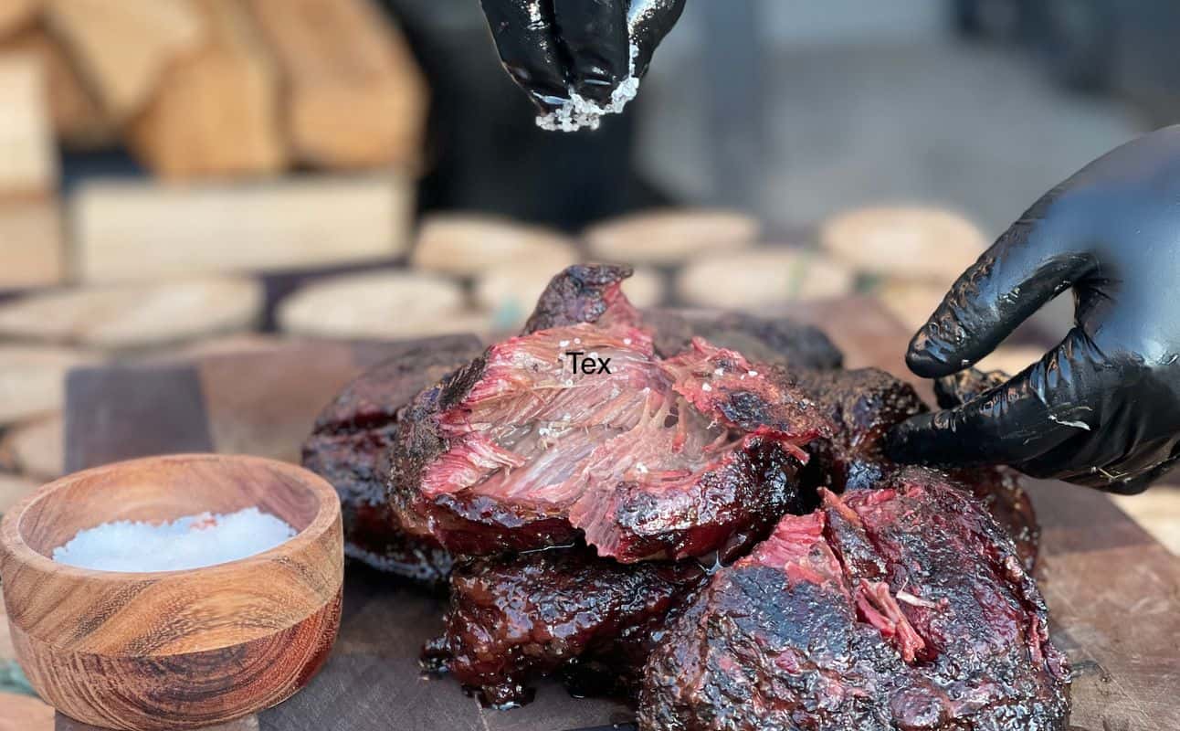 Smoke 'n' Barrel Restaurant and Bar