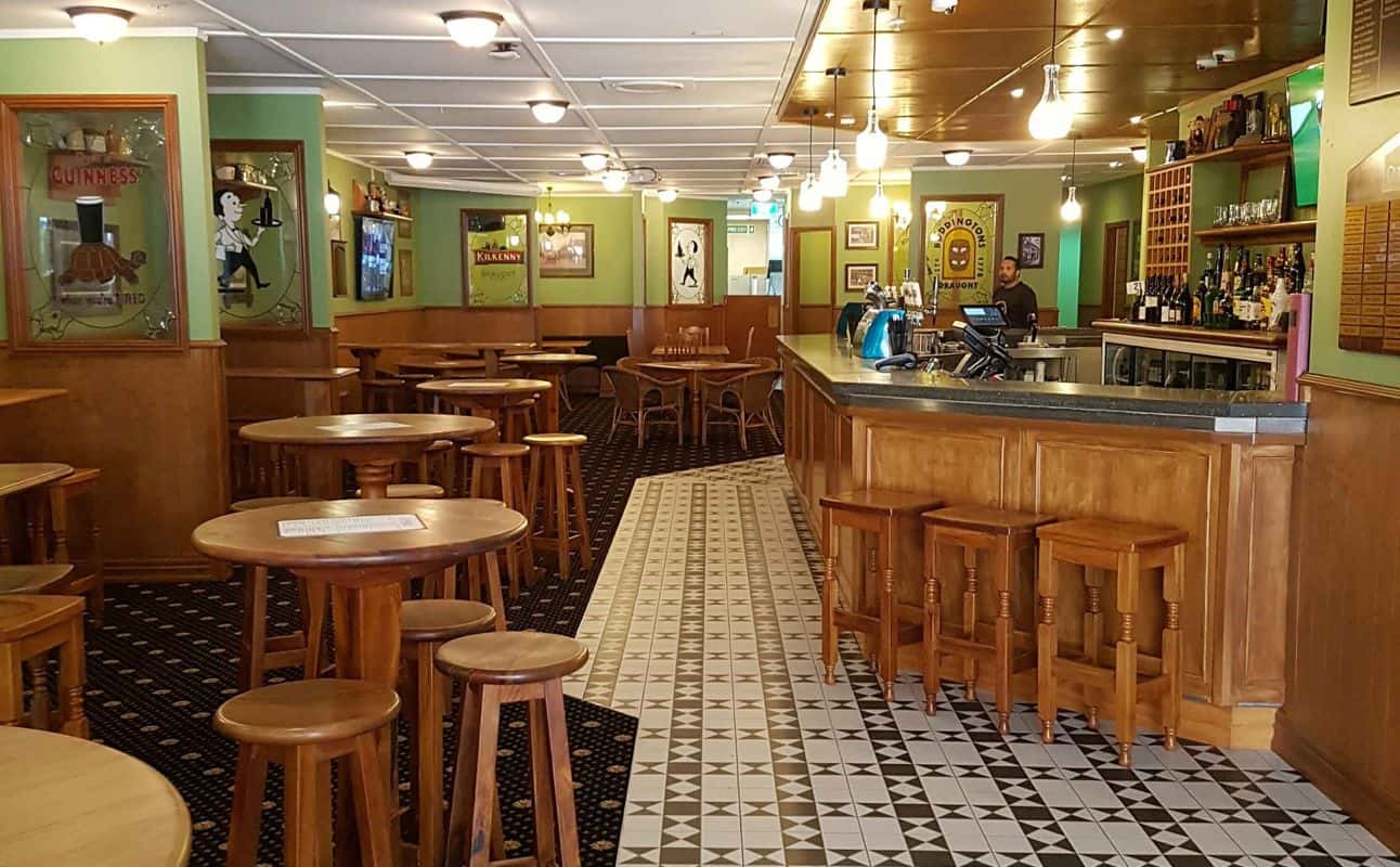 Enjoy Pub Food and New Zealand cuisine at The Quadrant in Hamilton Central, Waikato