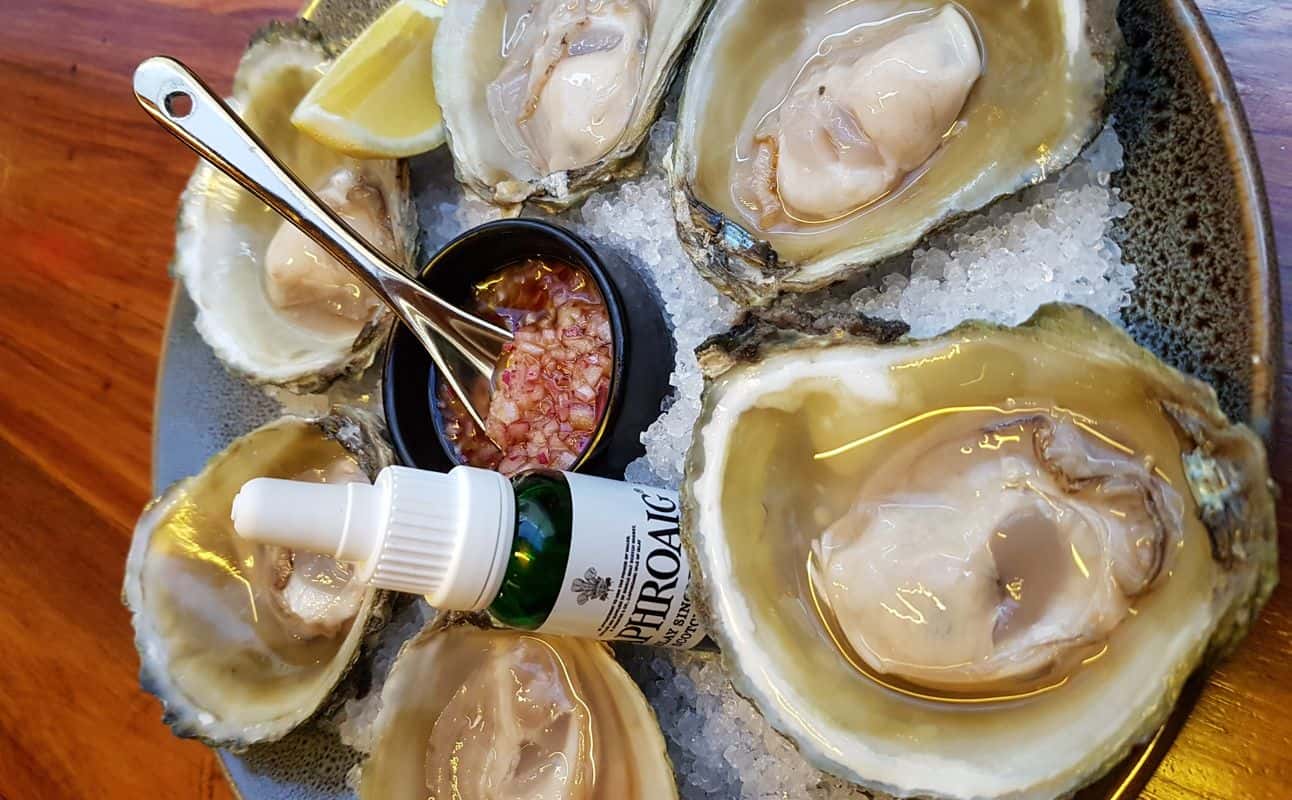 Enjoy New Zealand, Pizza and Small plates cuisine at Bubbles Champagne & Wine Bar in Palmerston North, Manawatu