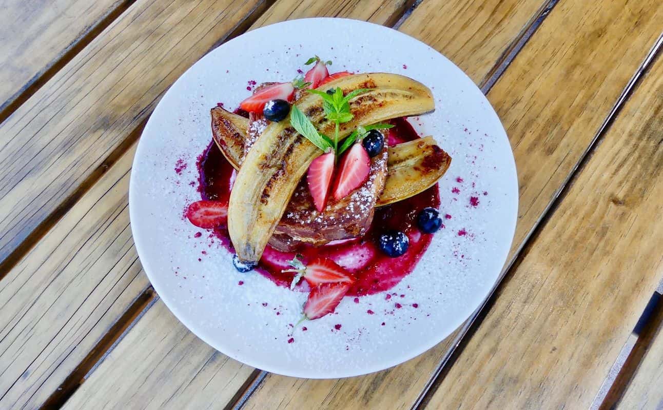 Enjoy Cafe cuisine at Zomer in Takapuna, Auckland