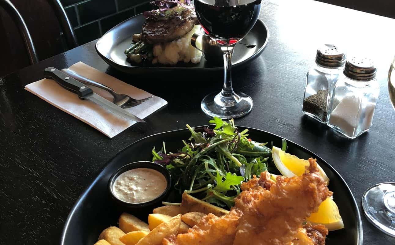 Enjoy New Zealand and Cafe cuisine at Brew Cafe and Bar in Musselburgh, Otago