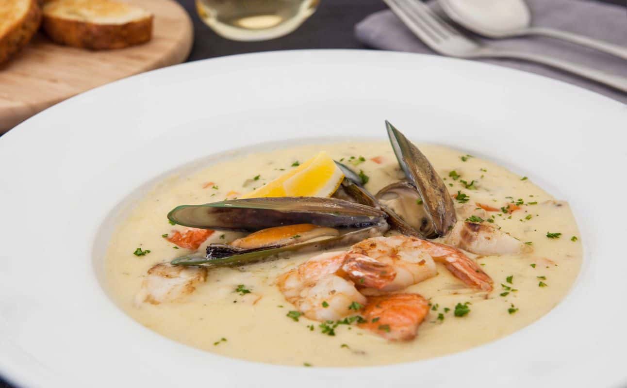 Enjoy New Zealand cuisine at The Grand Bar & Cafe in Dunedin Central, Otago
