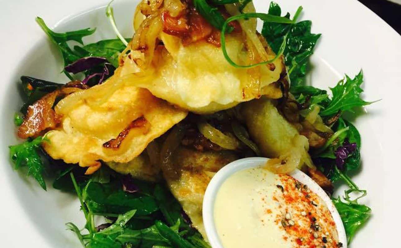 Enjoy European and Polish cuisine at Topor Bistro & Bar in Plimmerton, Wellington