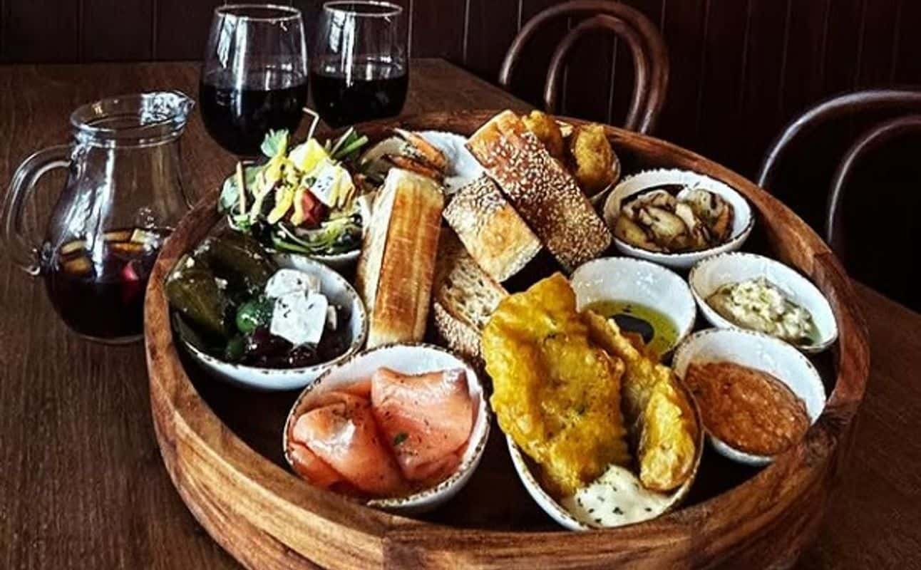 Casa Victoria - Café & Eatery