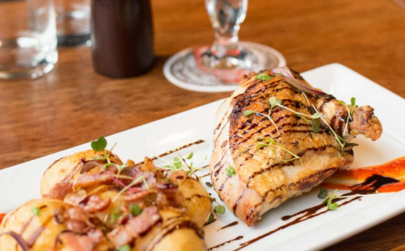 Enjoy Pub Food and New Zealand cuisine at The Elmwood Trading Company in Strowan, Christchurch