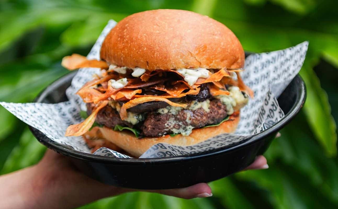Burger Burger Commercial Bay