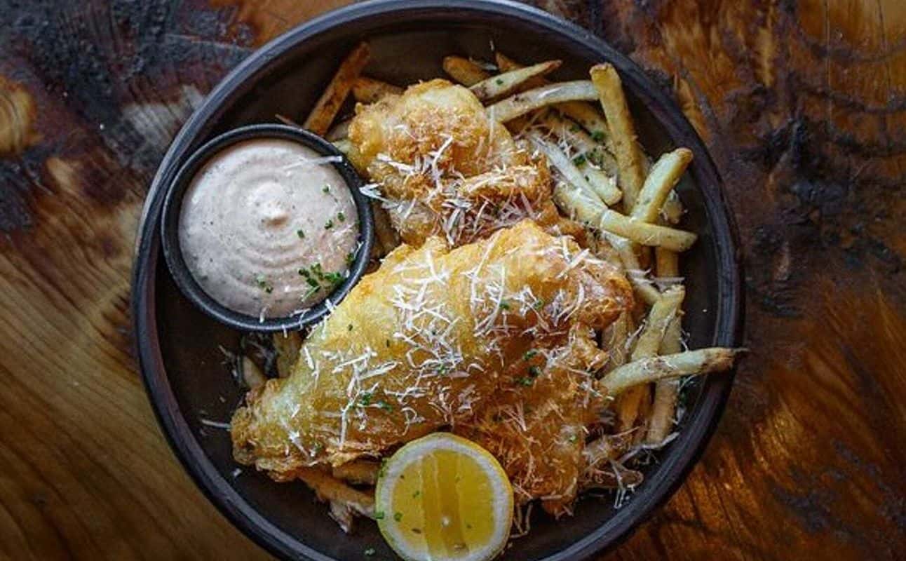 Beach Club Oyster & Kitchen