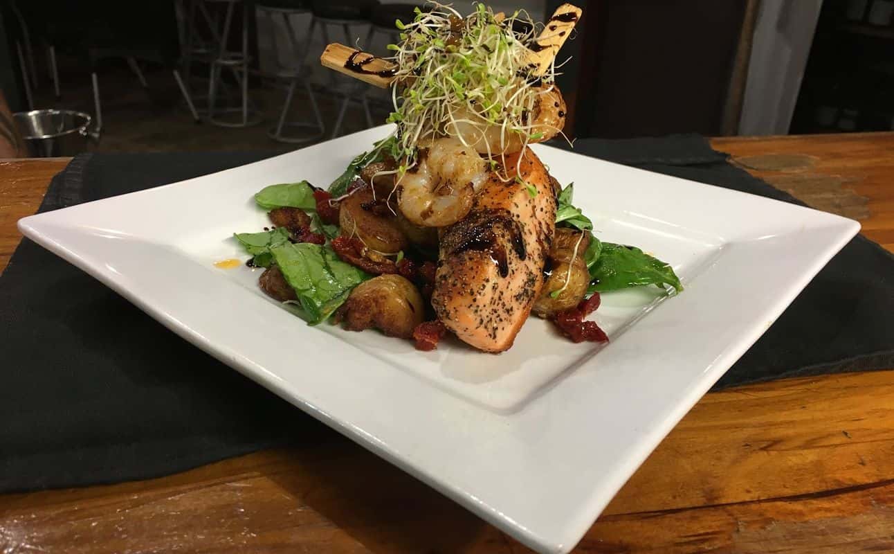 Enjoy New Zealand cuisine at Metropolis Caffe in Hamilton Central, Waikato