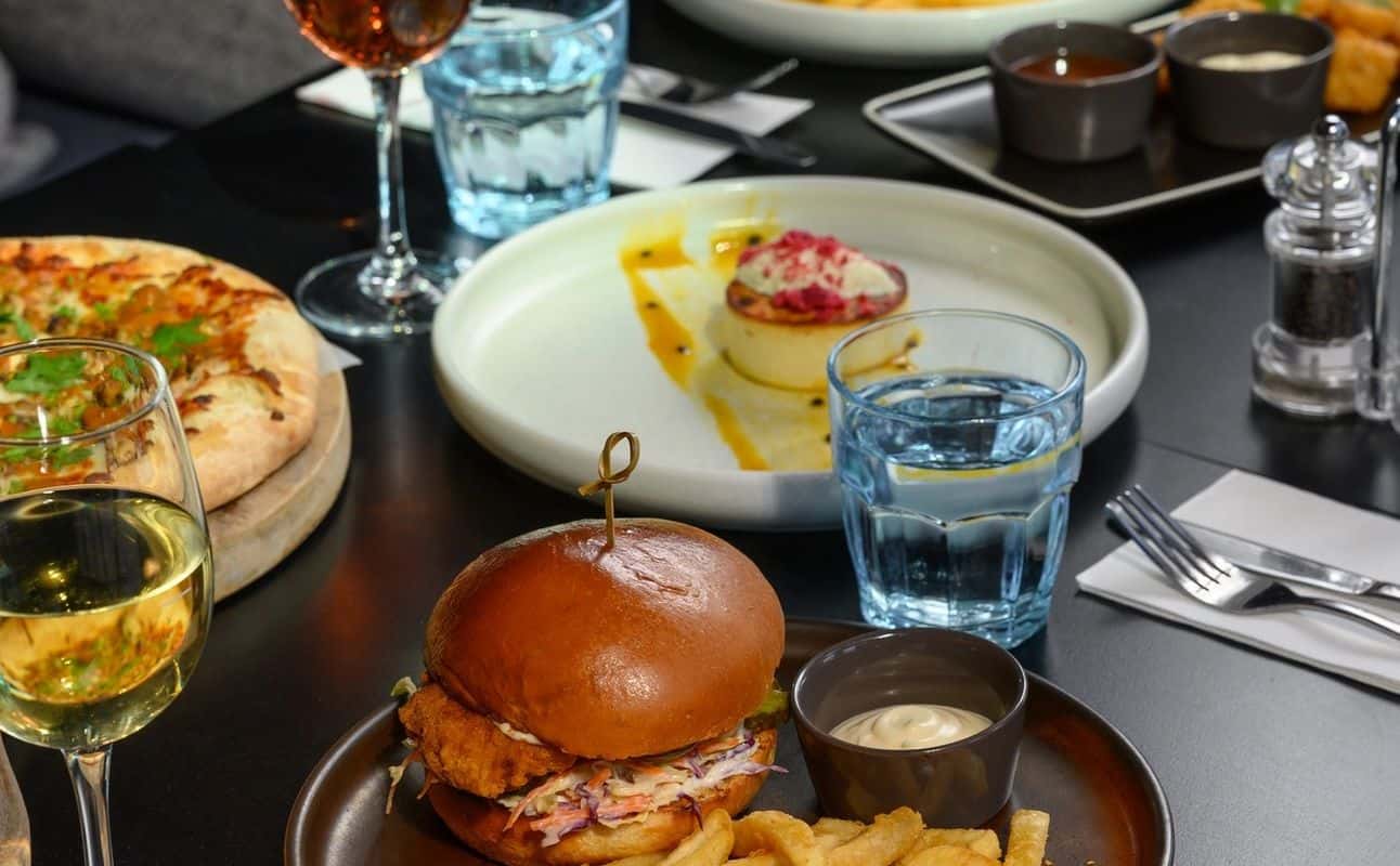 Yard Bar & Eatery