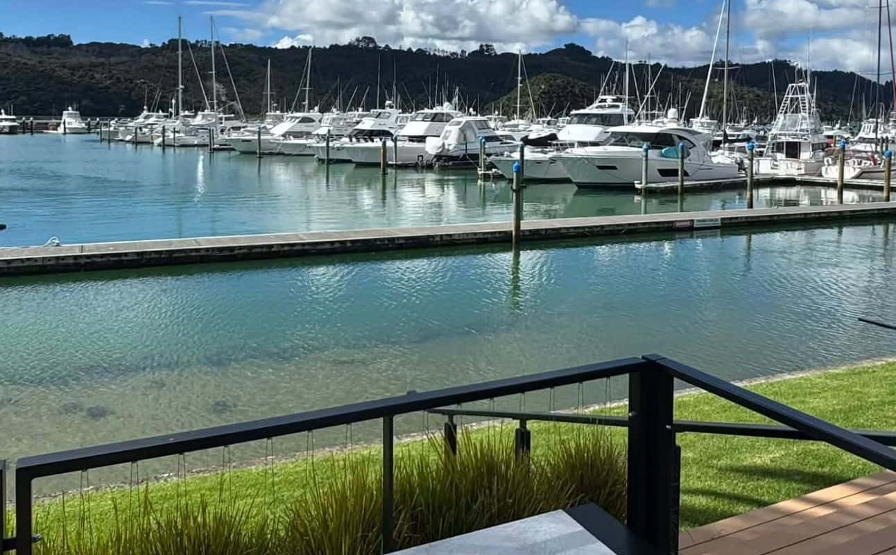 Salt Restaurant & Bar