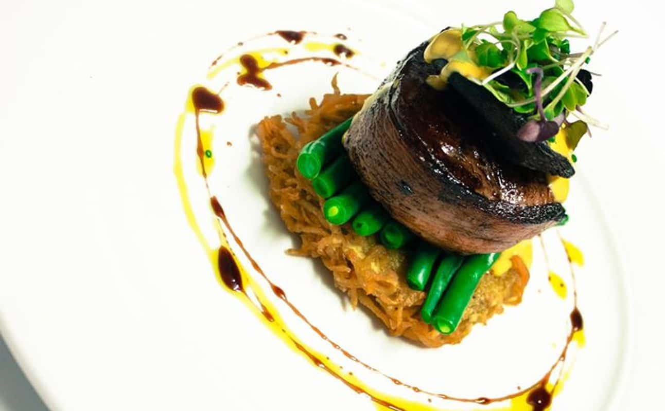 Enjoy New Zealand cuisine at Agenda in Hamilton Central, Waikato