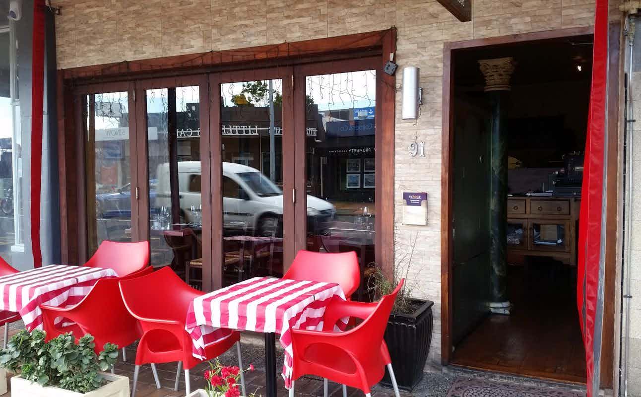 Enjoy Family and Italian cuisine at Venice Italian Restaurant in Milford, Auckland