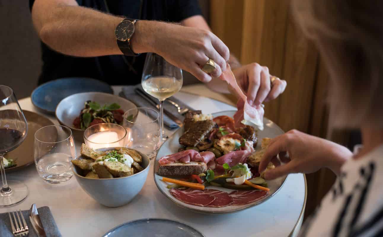 Enjoy European and Wine Bar cuisine at Earl in Christchurch Central, Christchurch