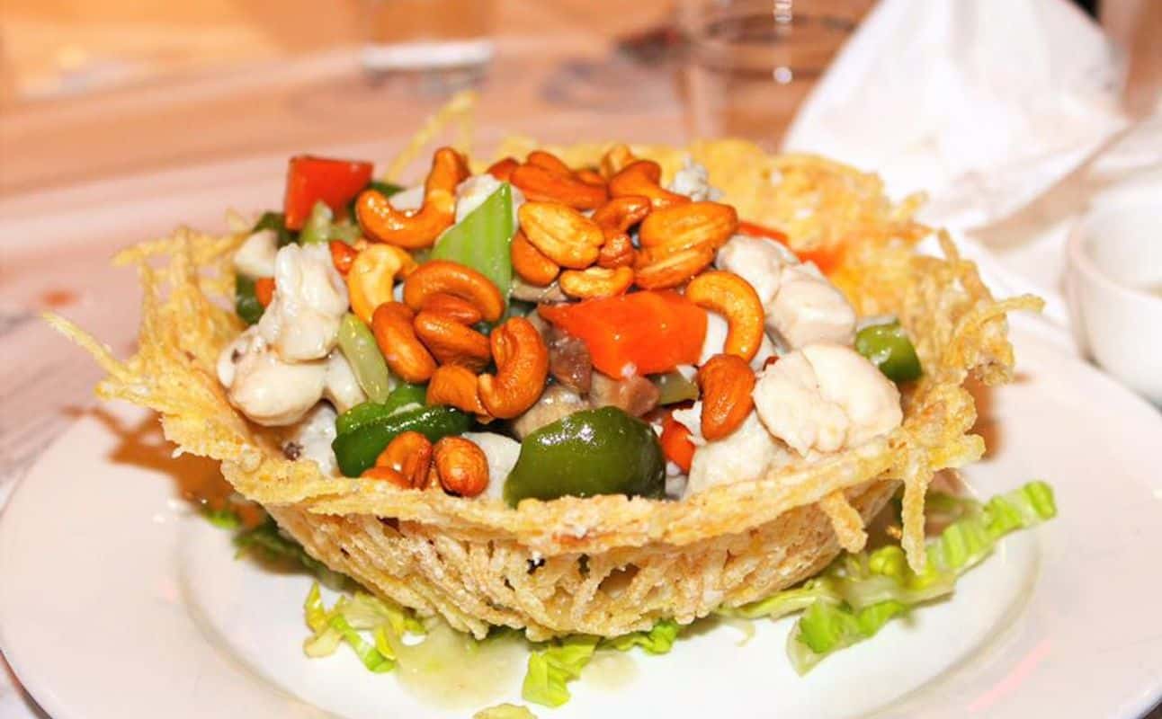 Enjoy Chinese and Asian cuisine at Red Mount in Wellington City Centre, Wellington