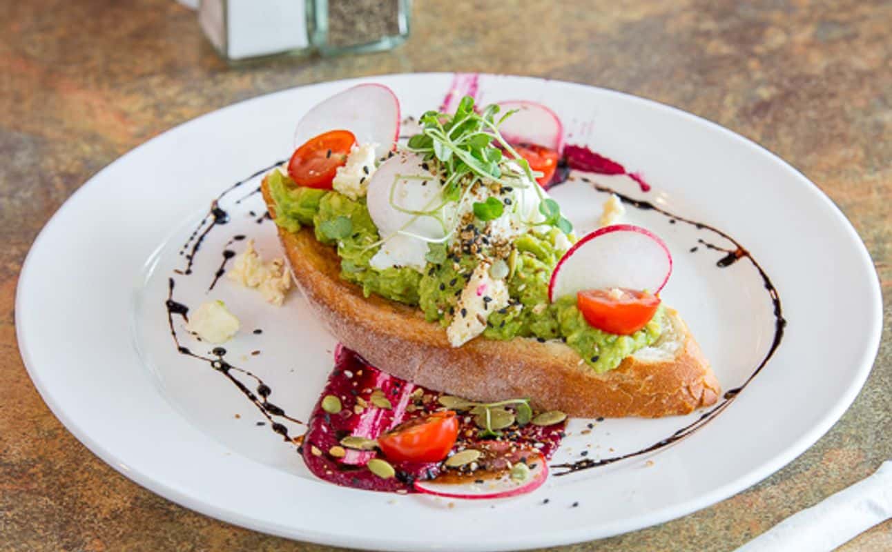 Enjoy Brunch and Cafe cuisine at Carlton Cafe in Kilbirnie, Wellington
