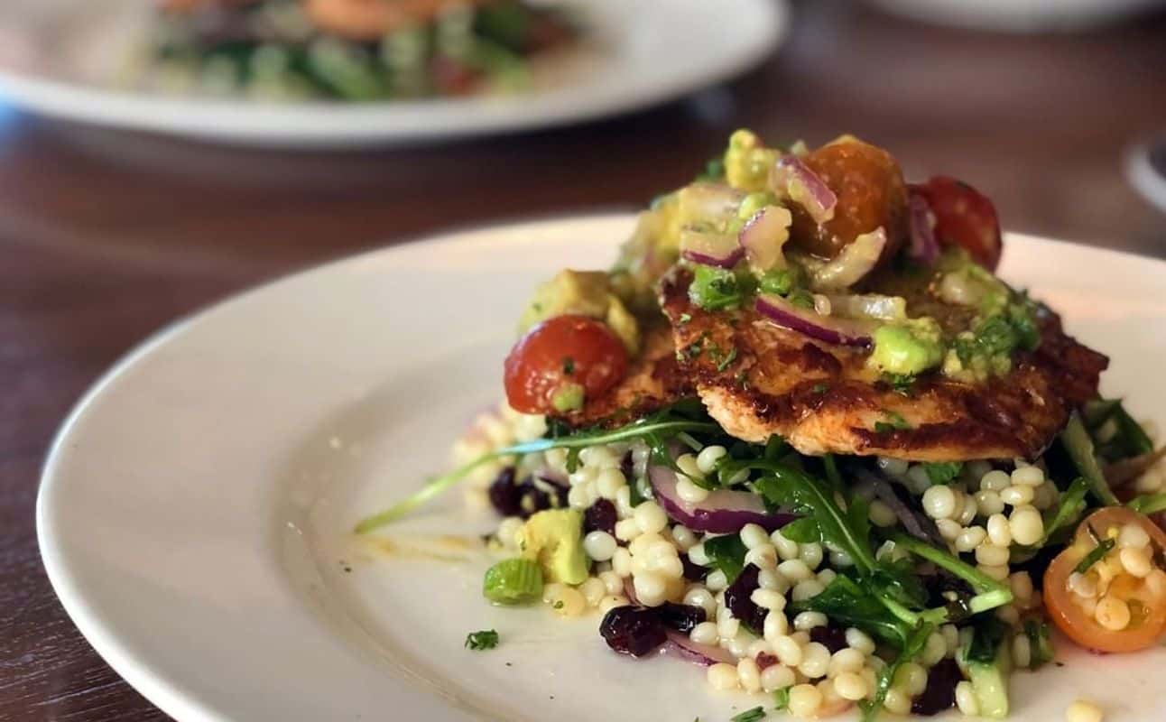 Enjoy Cafe and New Zealand cuisine at Joe's Garage Queenstown in Queenstown CBD, Queenstown