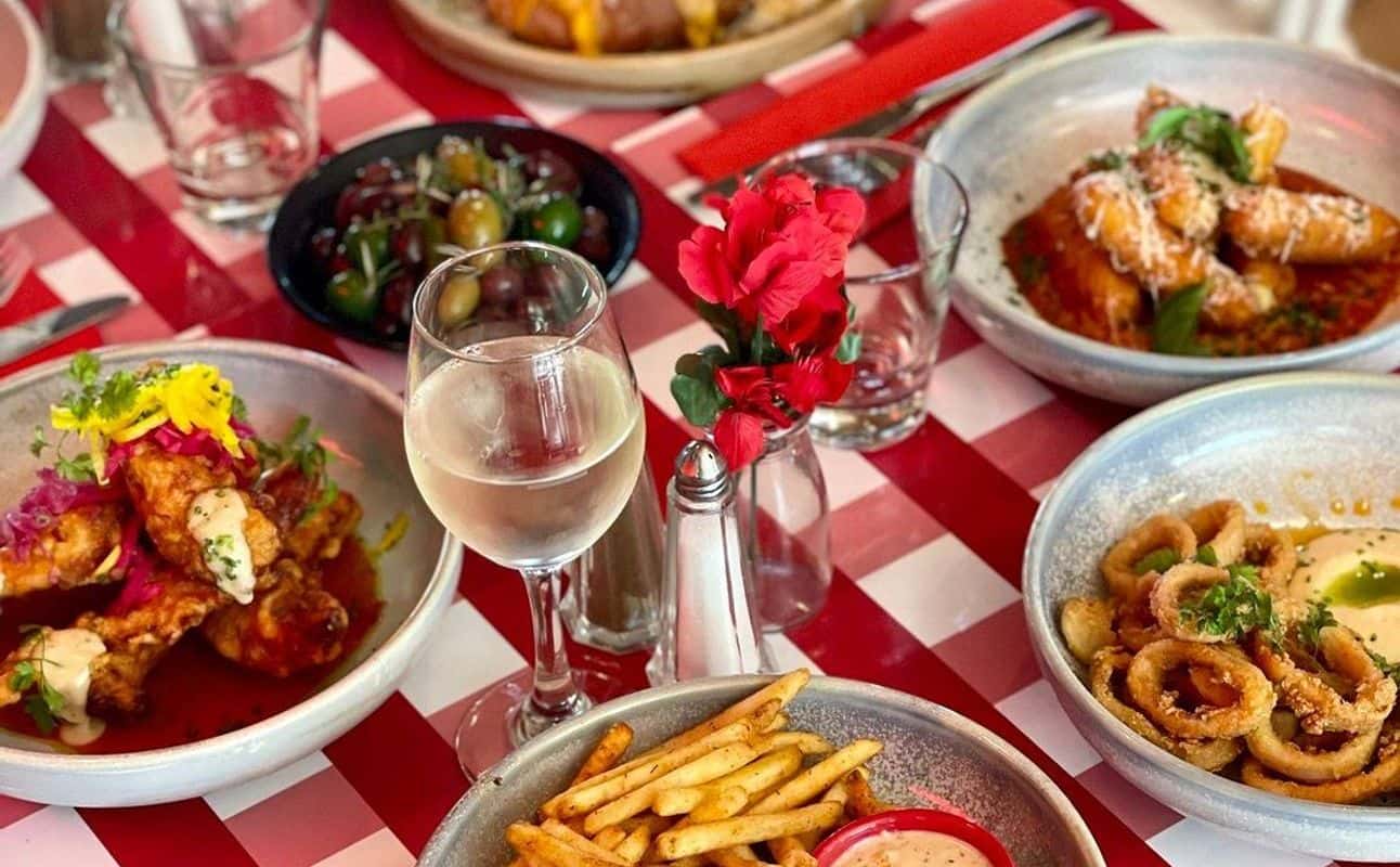 Enjoy Pizza, Italian, Vegetarian options, Restaurant, Indoor & outdoor seating, Wheelchair accessible, Table service, Highchairs available, $$ and Families cuisine at Rizzo's Pizzeria & Kitchen in Lower Hutt, Wellington