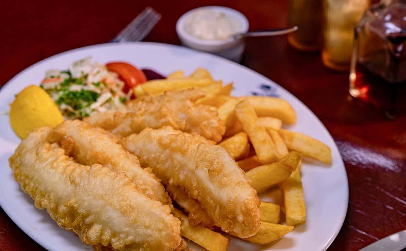 Enjoy Seafood cuisine at Best Café Seafood Restaurant in Dunedin, Otago