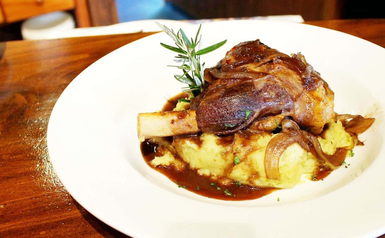 Enjoy Pub Food and Steakhouse cuisine at Stampede Restaurant in Papakura, Auckland