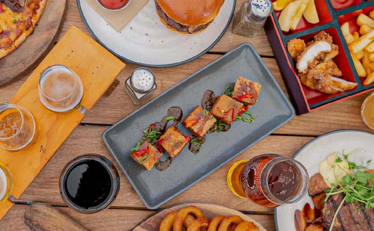 Enjoy New Zealand, Pub Food, Vegetarian options, Gluten Free options, Bars & pubs, Late night, Indoor & outdoor seating, $$$, Groups and Special occasion cuisine at Good George Dining Hall in Frankton, Waikato