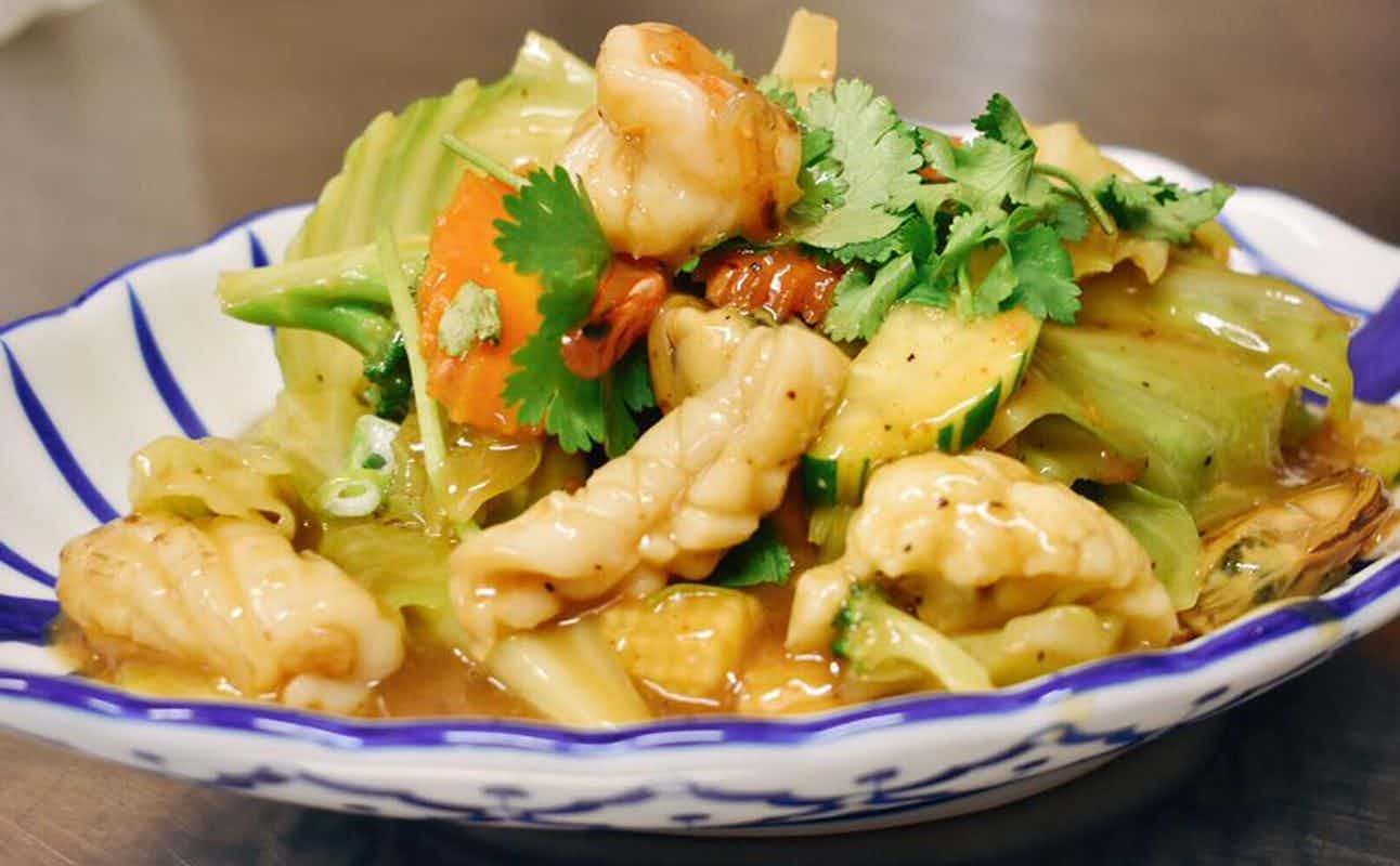Enjoy Thai and Asian cuisine at Golden Bell Restaurant in Nelson, Nelson & Tasman District