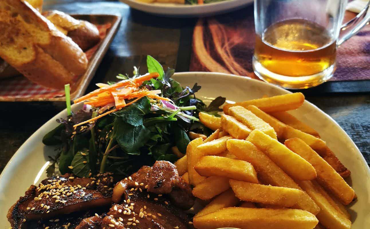 Enjoy Grill & Barbeque, Pub Food and Steakhouse cuisine at Wapiti Sports Bar in Point Chevalier, Auckland
