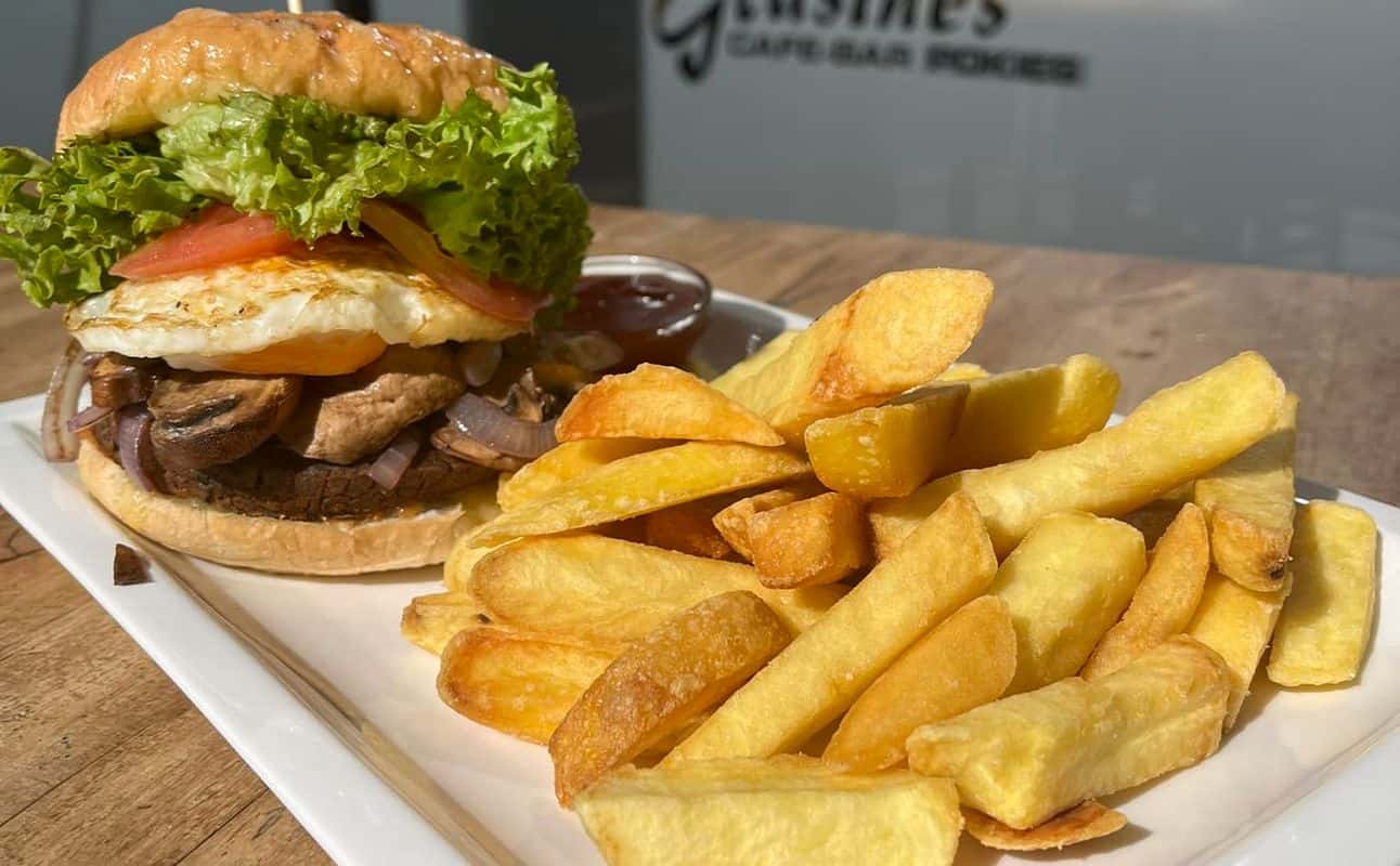 Enjoy Cafe, New Zealand, Gluten Free options, Dairy free options, Cafe, Bars & pubs, Indoor & outdoor seating, Child friendly, Street parking, Highchairs available, Wheelchair accessible, Free wifi, $$, Families and Groups cuisine at Glasines Cafe & Bar in Invercargill, Southland
