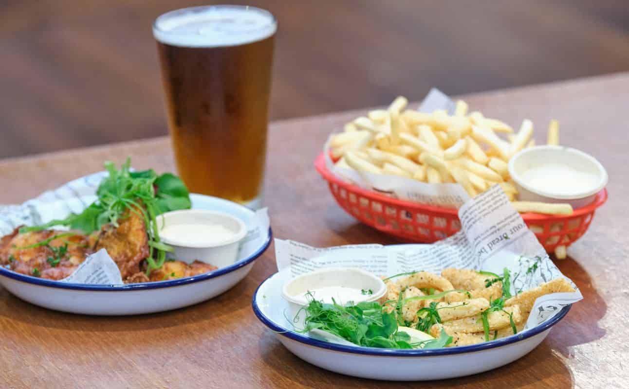 Enjoy Pub Food, New Zealand, Burgers, Dairy Free Options, Gluten Free Options, Vegetarian options, Hotel Restaurant, Table service, $$ and Groups cuisine at The Cambridge Hotel in Wellington City Centre, Wellington