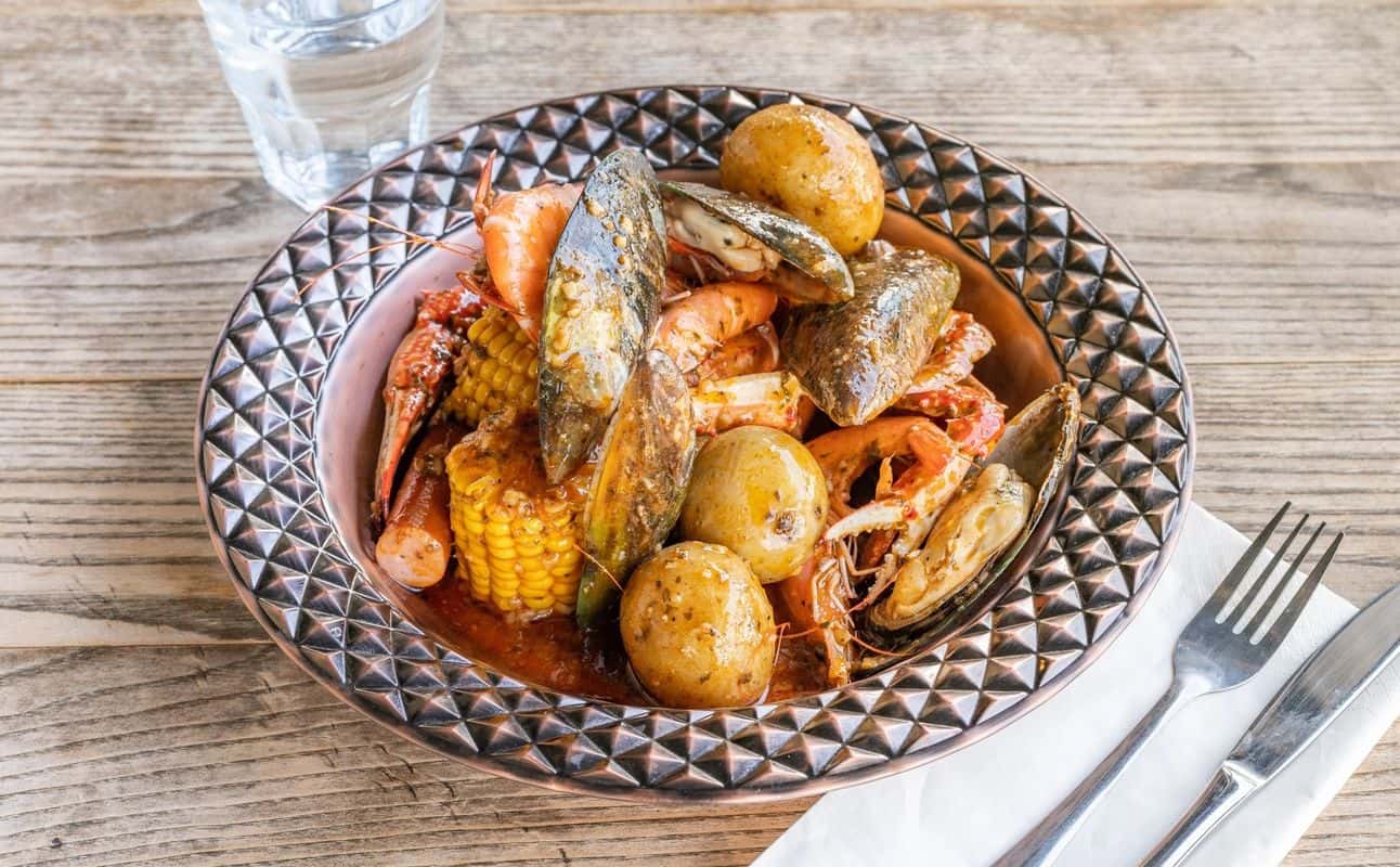 Enjoy Seafood, New Zealand, Restaurant, Child friendly, $$$$, Groups, Families and Kids cuisine at Manaia Seafood Eatery Penrose in Penrose, Auckland