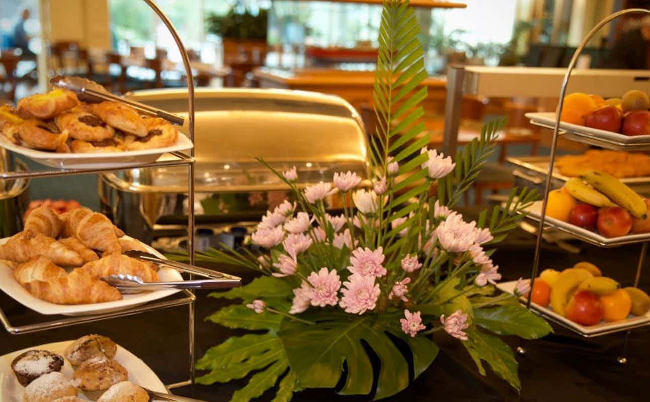 Enjoy Breakfast and Buffet cuisine at Oceano Restaurant in Nelson, Nelson & Tasman District