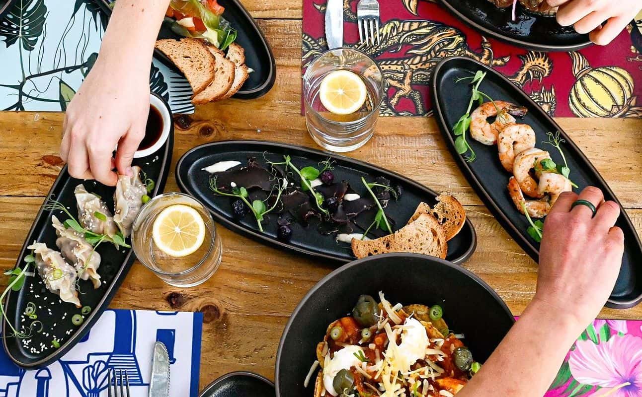 Enjoy International cuisine at Globe Restaurant Napier in Napier, Hawke's Bay