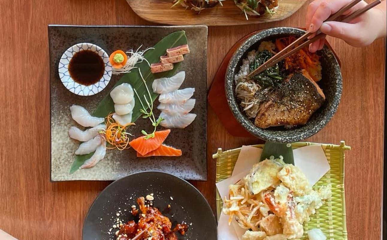 Enjoy Japanese, Asian, Vegetarian options, Restaurant, Indoor & outdoor seating, Wheelchair accessible, Dog friendly, $$$, Families and Groups cuisine at Restaurant Sasa in Blenheim, Marlborough