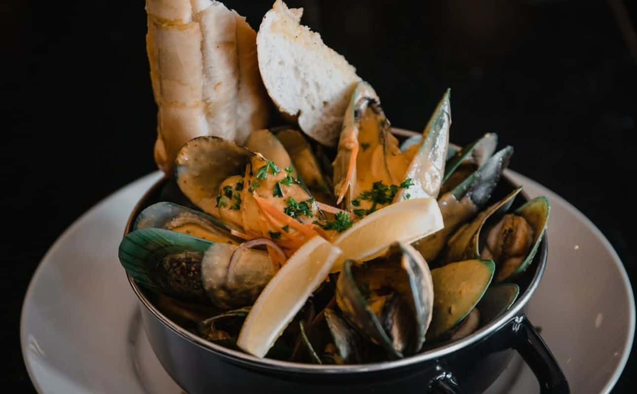Enjoy Pub Food, New Zealand, Burgers, Bars & pubs, Late night, Indoor & outdoor seating, $$$, Live music and Bar scene cuisine at Black Salt Bar & Eatery in New Lynn, Auckland