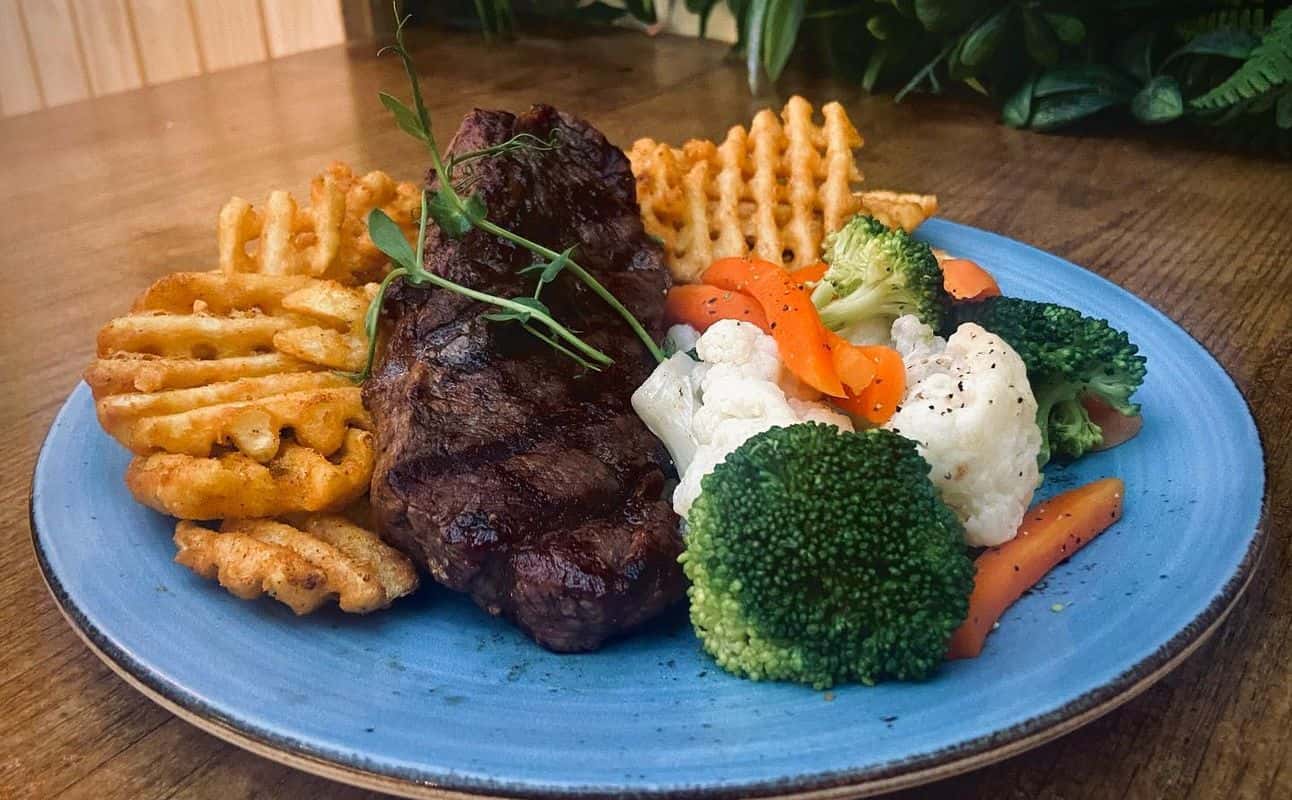 Enjoy New Zealand, Vegetarian options, Gluten Free options, Restaurant, Beer garden, Indoor & outdoor seating, Table service, $$$ and Groups cuisine at The Borough in Tawa, Wellington