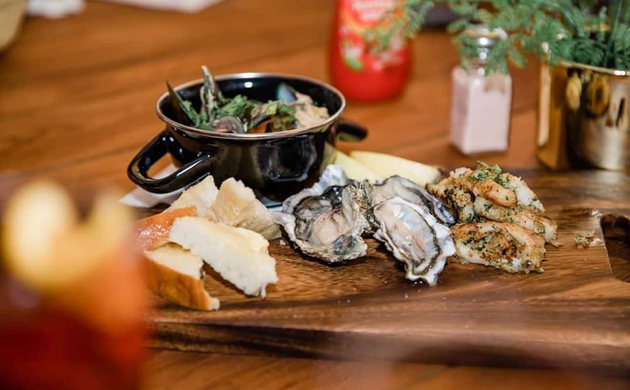 Enjoy Pub Food cuisine at Our House in Rotorua