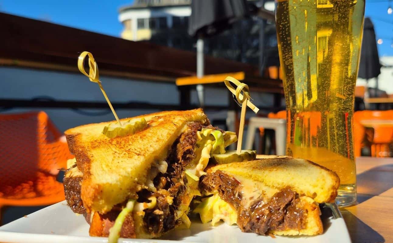 Enjoy New Zealand, Pub Food, Gluten Free options, Vegan options, Vegetarian options, Bars & pubs, Free wifi, Indoor & outdoor seating, Table service, $$$$, Families and Groups cuisine at Fork and Brewer in Wellington City Centre, Wellington