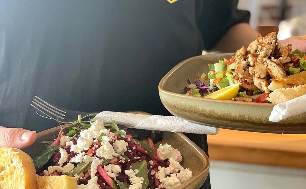 Enjoy Burgers and Cafe cuisine at Hive in Eastbourne, Wellington