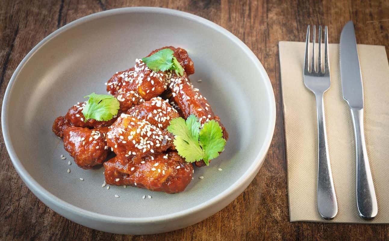 Enjoy International cuisine at Globe Restaurant Palmerston North in Palmerston North, Manawatu