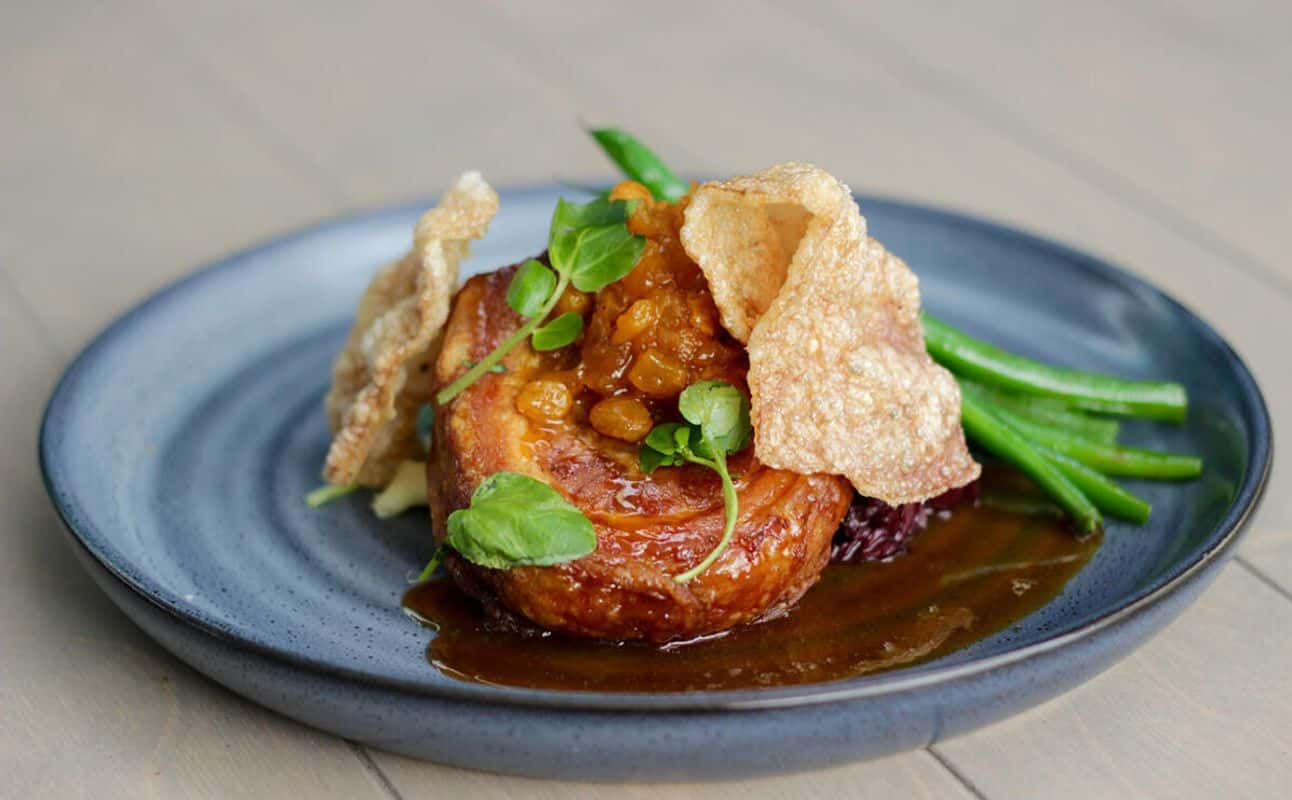 Enjoy New Zealand, Pub Food, Hotel restaurant, Bars & pubs, $$$$, Groups and Special occasion cuisine at Cork & Crown Restaurant in Amberley, Canterbury Townships