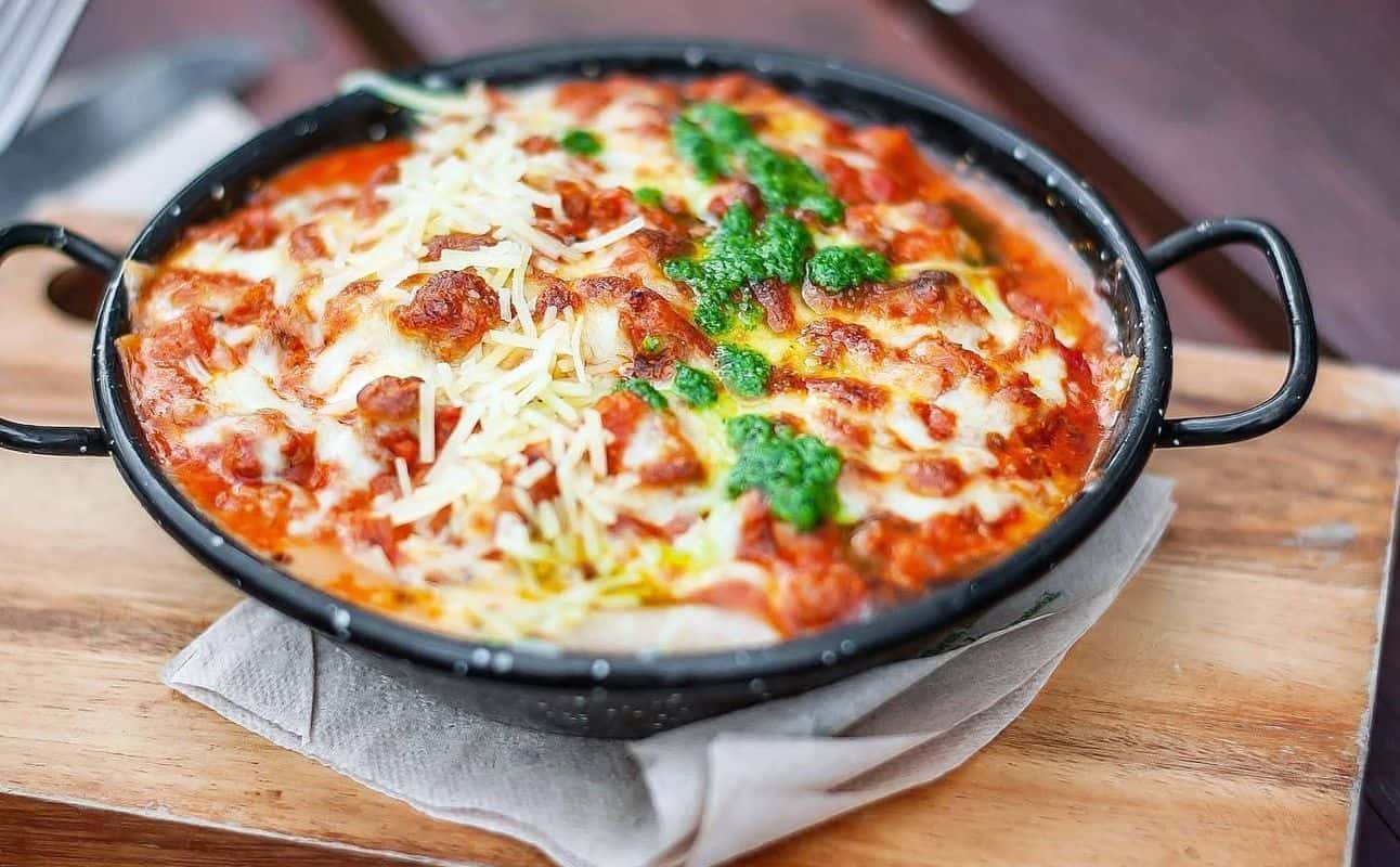 Enjoy Italian and Pizza cuisine at Armando's Kitchen in Old Town, Otago