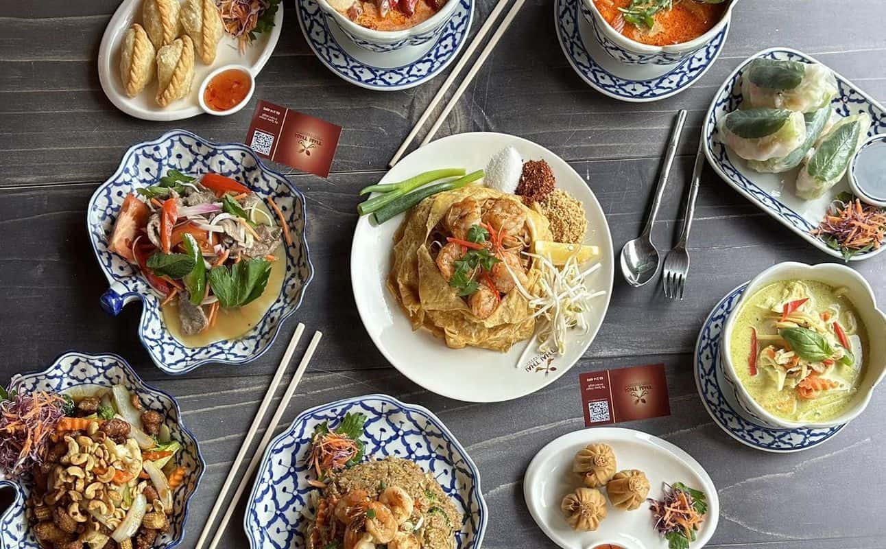 Enjoy Thai, Asian, Vegetarian options, Vegan options, Gluten Free options, Restaurant, Table service, Wheelchair accessible, $$$, Families and Groups cuisine at Thai Thai in Central, Southland